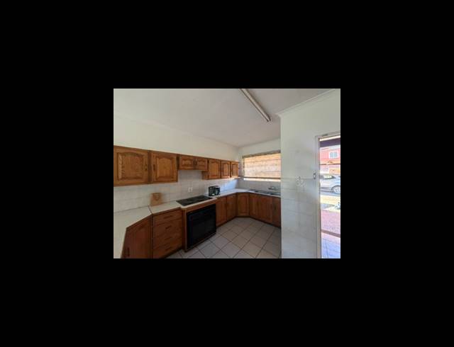 2 BEDROOM TOWNHOUSE FOR SALE IN MAYBERRY PARK